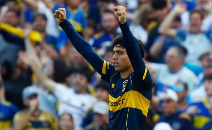 Zeballos contó por qué le da vergüenza ver su festejo ante River: “Apenas vi algunas fotos”