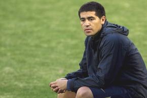 Riquelme rompió el silencio y pegó duro