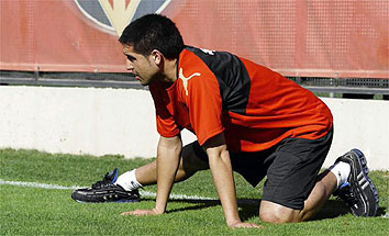 Riquelme se irá a la grada al menos hasta enero
