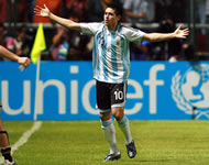 Riquelme está transferible, pero podría seguir en Villarreal