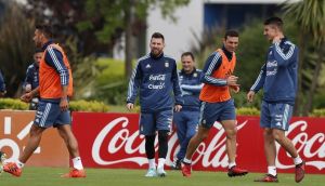 A un jugador de Argentina no lo dejaban ingresar al entrenamiento