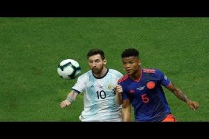 Anuló a Messi y no hizo ni una sola falta