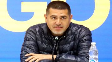 ¿Aprovecha Boca? El volante ofensivo que se quedó sin Libertadores y a Riquelme le encanta