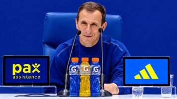 Arruabarrena bromeó con el 'anulo mufa' tras el triunfo de Boca
