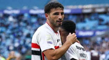 Atento, Boca: Calleri se lesionó en San Pablo y está en duda para los cuartos de la Copa Sudamericana 2026