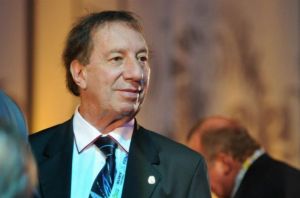 Bilardo, DT campeón mundial en México 86, hospitalizado en Argentina