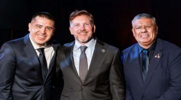 Chiqui Tapia subió una foto con Riquelme y Domínguez: “Quiero agradecerle a Román por…”