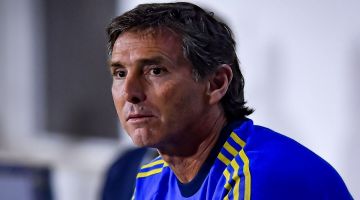 Claudio Úbeda blanqueó cómo eran las charlas sobre el equipo con Riquelme y Delgado: “Pero la decisión final era mía”
