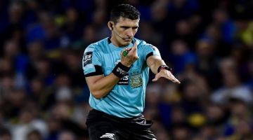 El audio del VAR sobre el penal que le dieron a Boca ante Independiente: “Es clarísimo”
