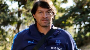 El DT de Universidad Católica habló de la polémica antes del partido ante Boca: “Lamentablemente…”