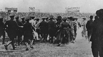 El Superclásico más polémico: Boca lo empató, hubo expulsados, golpes y River abandonó la cancha antes del final
