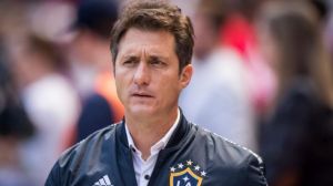 Guillermo Barros Schelotto le quiere robar un refuerzo