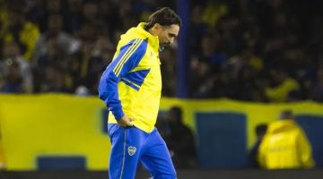 La contundente decisión de Diego Martínez con el plantel de Boca tras la eliminación ante Estudiantes