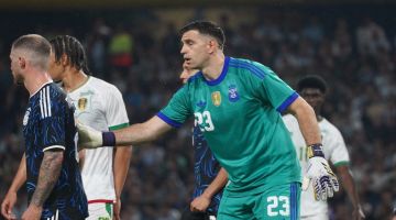 La fuerte autocrítica de Dibu: Menos mal que no jugamos la Finalissima, ja