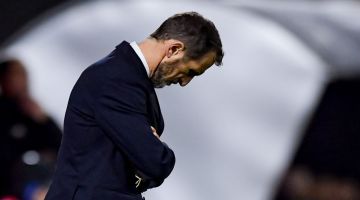 La reacción de Rodolfo Arruabarrena al tercer gol de Riestra