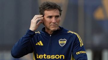 La tristeza de Claudio Úbeda por el golpe pone en duda quién será el DT de Boca