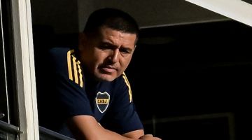 Le gustan a Riquelme: los dos arqueros que están en Europa y suenan para Boca
