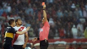Los candidatos a dirigir el Superclásico ya generan polémica