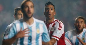 Lucas Barrios puede ser nuevo refuerzo de Boca Juniors