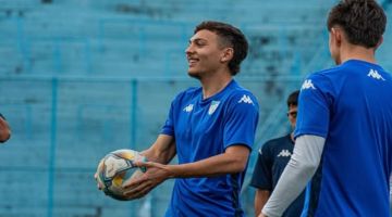 Luciano Vallejo no pudo debutar en Boca y ahora habló de su paso: “Me quedó la espinita”