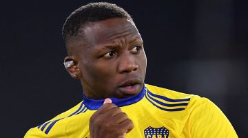 Luis Advíncula explicó por qué decidió irse de Boca y contó cuándo piensa retirarse: “Me quedan…”