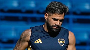 Milton Giménez no será operado: el plan de Boca para lograr su retorno sin una intervención