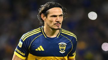 Navarro Montoya bancó a Cavani por su delicado presente en Boca: “Al 100% es mejor que Bareiro y Merentiel”