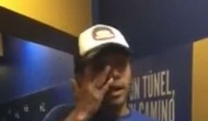 VIDEO: No aguantó la nostalgia