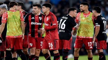 No solo Fausto Vera: Juanfer Quintero también puede perderse el duelo con Boca por lesión