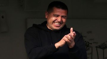 Riquelme llamó a Marino Hinestroza: Boca lo quiere y piden 6 millones por él