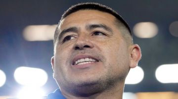 Riquelme lo llamó y era impagable, pero ahora Lucas Zelarayán quiere volver a Argentina