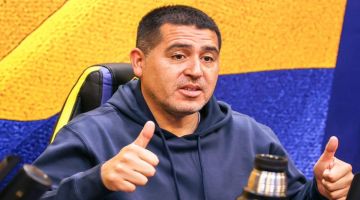 Riquelme tiene en carpeta a Kevin Serna por si se cae lo de Sebastián Villa a Boca