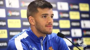 Rulli: Me quedo en la Real, sería necio no aprovechar a Llopis
