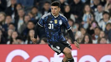 Scaloni pidió cuidar a Leonel Flores tras sus primeros minutos con la Selección