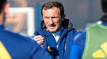 ¿Solo un cambio? La probable formación de Boca para visitar a Racing