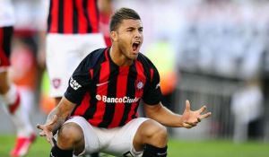 Tito al caer