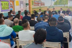 Un jugador de Boca dio una charla en la cárcel