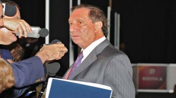 Una locura más: la vez en la que Bilardo quiso llevar a un jugador de básquet al plantel de Boca