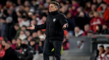 Vélez sumó un refuerzo y perdió por lesión a un titular a días de enfrentar a Boca