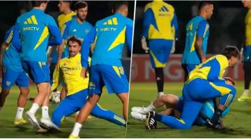 VIDEO: El patadón de Diego Martínez a Jabes Saralegui en el entrenamiento de Boca