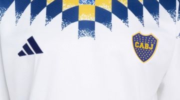 Ya se vende en el exterior: la nueva línea retro de ropa de Boca